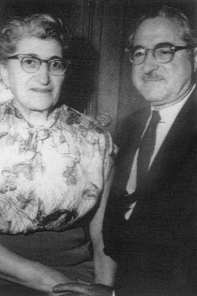 Dr. Robert Leslie and Dr. Sarah